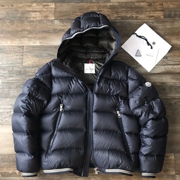 moncler jeanbart